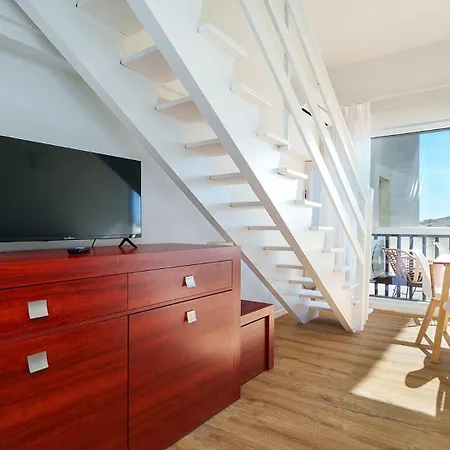 Apartment Saint Clair N 511 St4 *